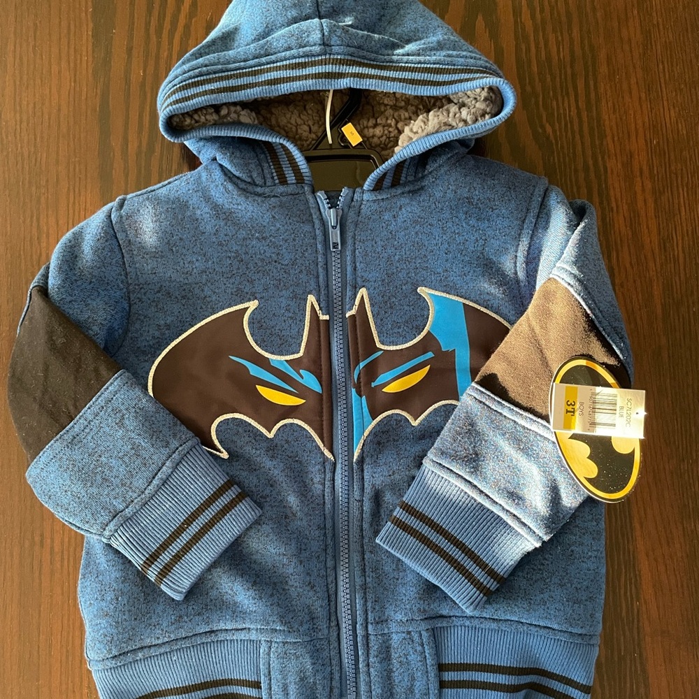 Boys Batman Hoodie. New with tags.
